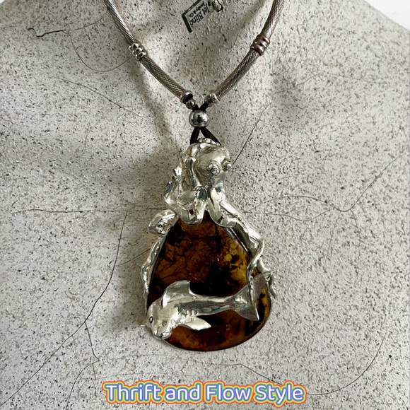 .925 SILVER OCTOPUS/SHARK NECKLACE WITH STONE. NWOT - Picture 5 of 6